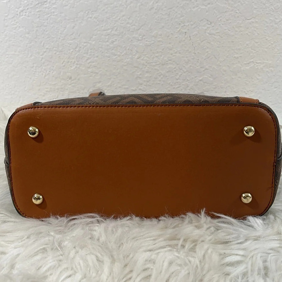 ELLEN TRACY THE SIGNATURE COLLECTION Double Handle Satchel Chocolate Brown Purse - Picture 5 of 13